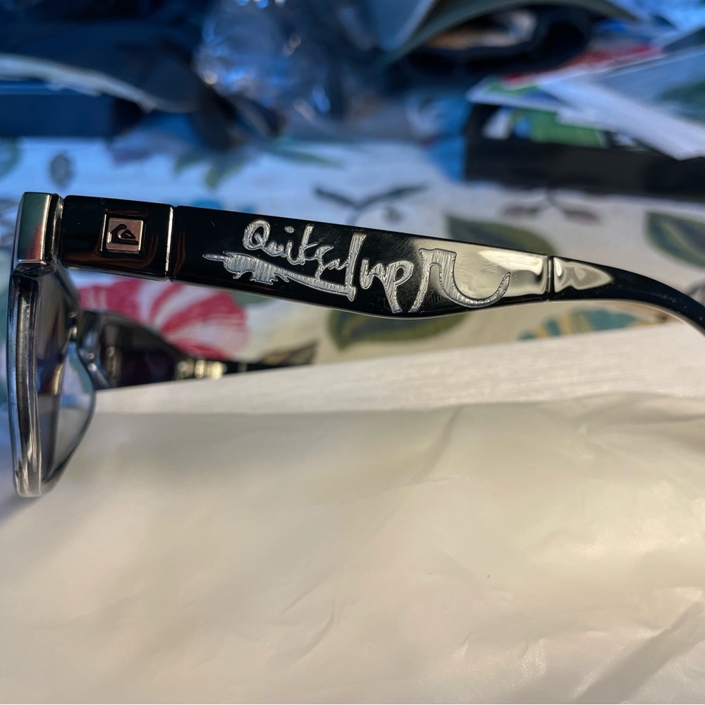 2 Pairs new Quicksilver sunglasses made in Italy, NWOT unisex - Picture 3 of 15